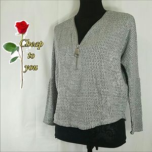 ALFANI KNIT TOP. SIZE SMALL PETITE